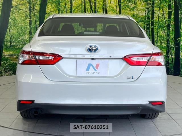 Toyota CAMRY 2017-08 8648836-14