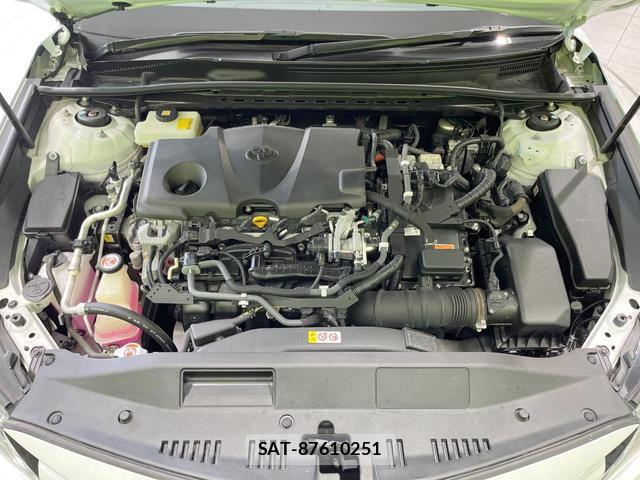 Toyota CAMRY 2017-08 8648836-17
