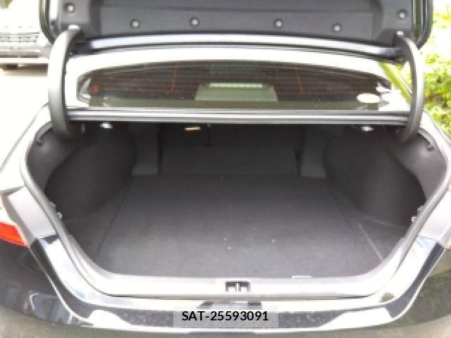 Toyota CAMRY 2019-08 8648928-3