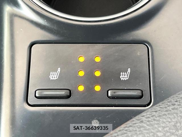 Toyota CAMRY 2019-06 8652540-4