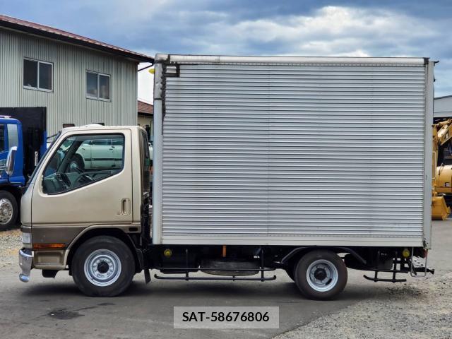 MITSUBISHI FUSO CANTER GUTS 2000-01 8648689-4