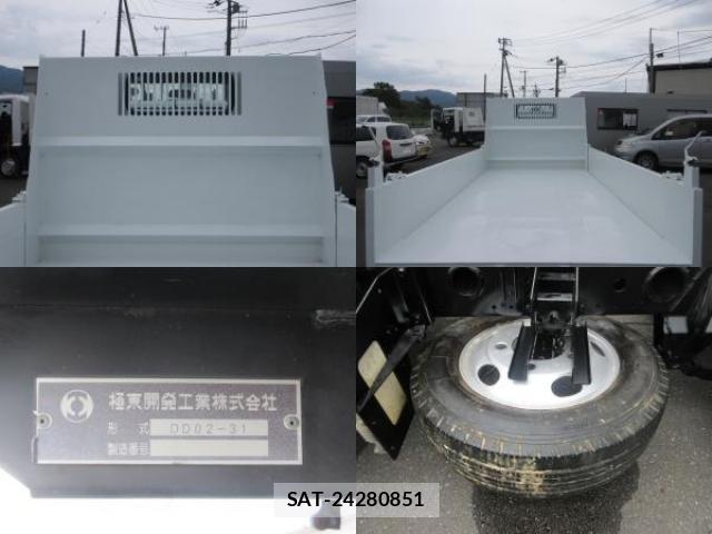 MITSUBISHI FUSO CANTER 2015-06 8646697-2