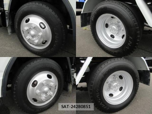 MITSUBISHI FUSO CANTER 2015-06 8646697-9