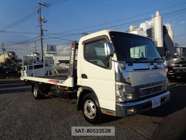 MITSUBISHI FUSO CANTER 2010-06 8647784-0