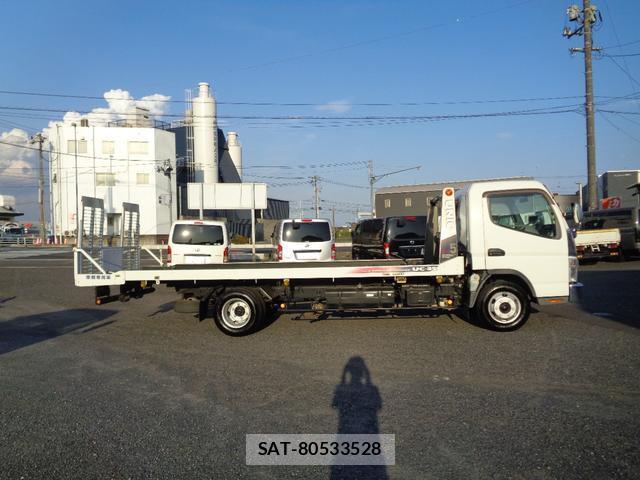 MITSUBISHI FUSO CANTER 2010-06 8647784-1