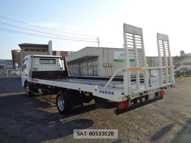 MITSUBISHI FUSO CANTER 2010-06 8647784-5