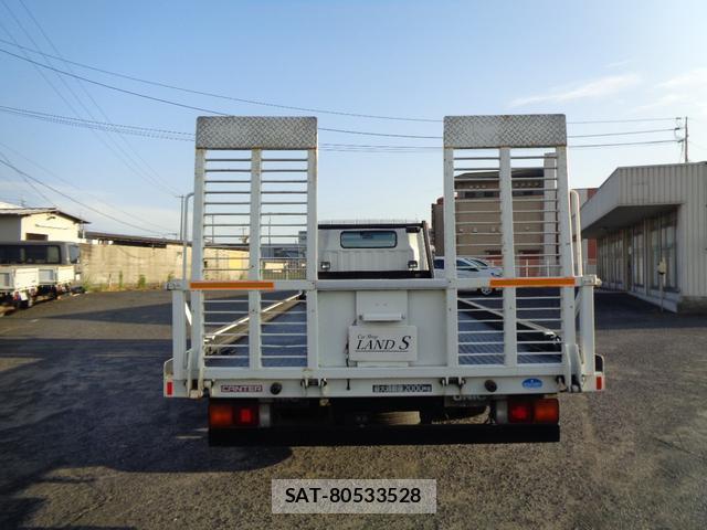 MITSUBISHI FUSO CANTER 2010-06 8647784-9
