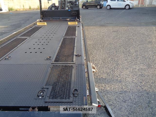 MITSUBISHI FUSO CANTER 2019-03 8647785-15