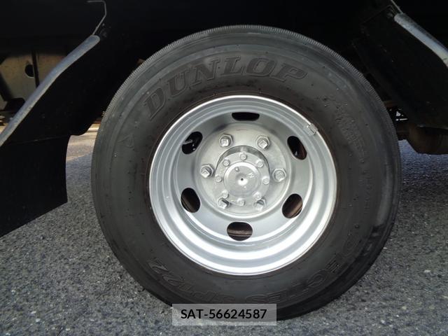 MITSUBISHI FUSO CANTER 2019-03 8647785-19