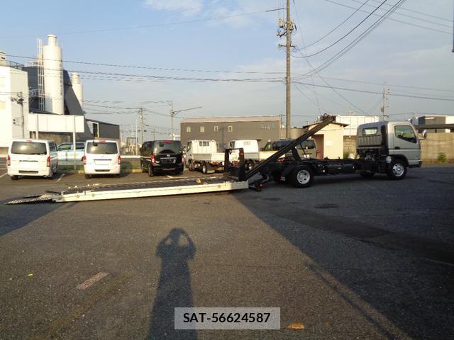 MITSUBISHI FUSO CANTER 2019-03 8647785-2
