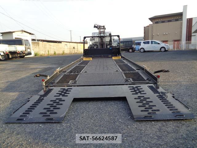 MITSUBISHI FUSO CANTER 2019-03 8647785-3