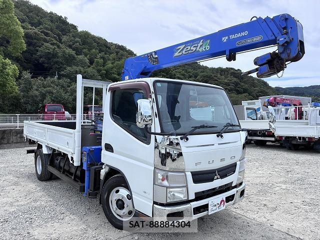 MITSUBISHI FUSO CANTER 2014-03 8647903-1