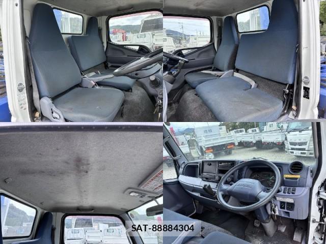 MITSUBISHI FUSO CANTER 2014-03 8647903-7