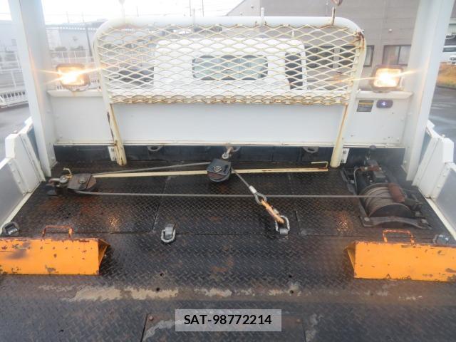MITSUBISHI FUSO CANTER 2018-02 8648607-12