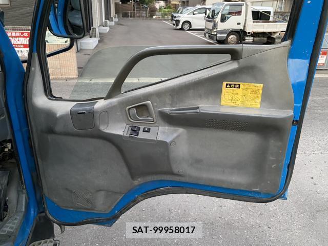 MITSUBISHI FUSO CANTER 1999-11 8648688-11