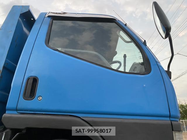 MITSUBISHI FUSO CANTER 1999-11 8648688-5