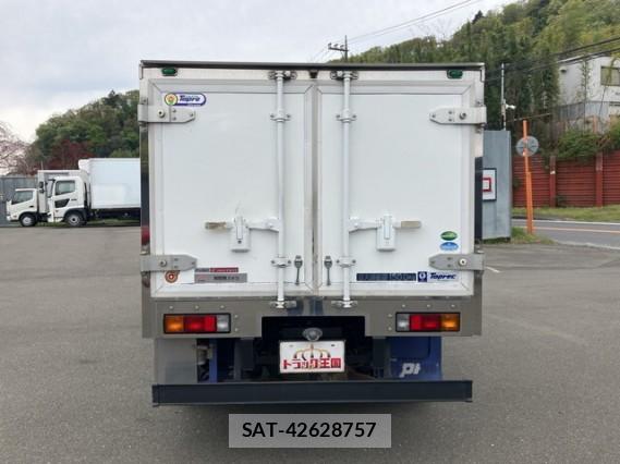 MITSUBISHI FUSO CANTER 2017 8649582-14