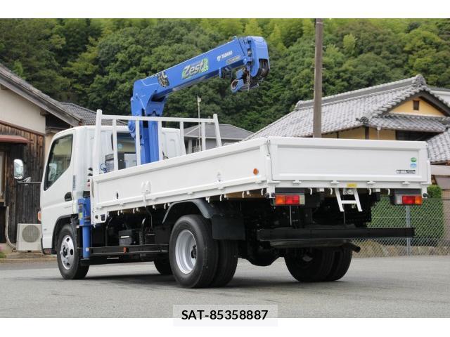 MITSUBISHI FUSO CANTER 2018-05 8649755-7