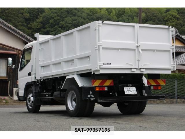 MITSUBISHI FUSO CANTER 2018-10 8649760-5
