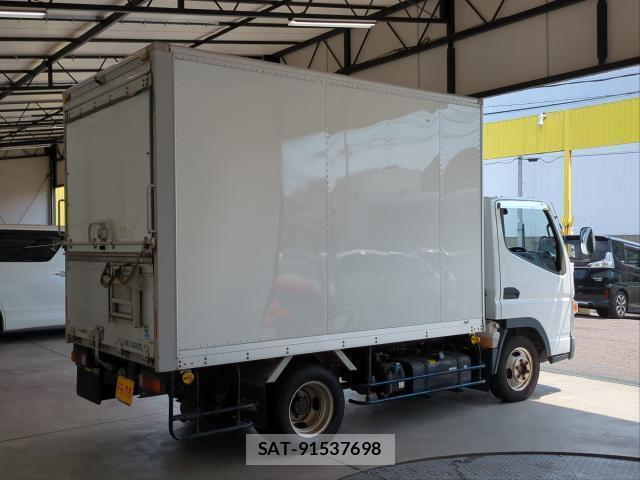 MITSUBISHI FUSO CANTER 2015-10 8650914-1