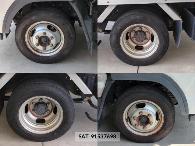 MITSUBISHI FUSO CANTER 2015-10 8650914-8