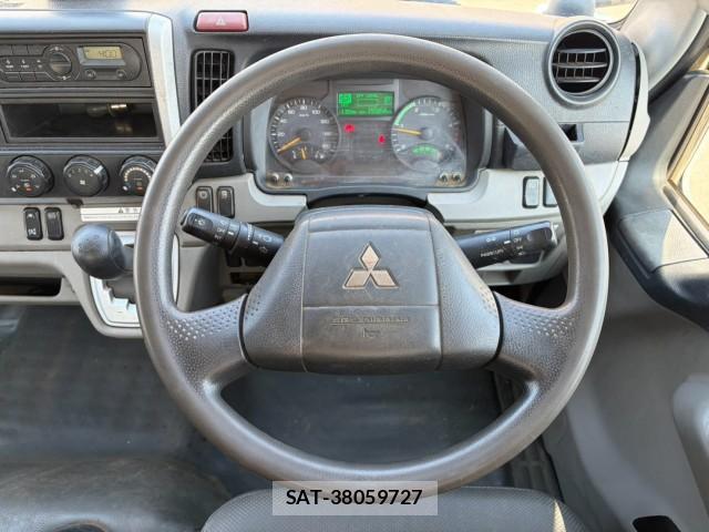 MITSUBISHI FUSO CANTER 2019-04 8650967-15