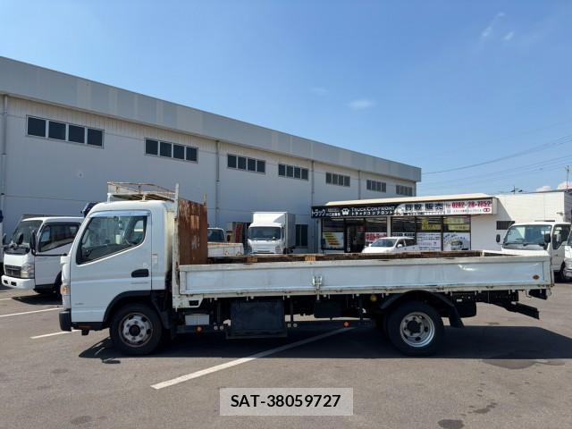 MITSUBISHI FUSO CANTER 2019-04 8650967-4