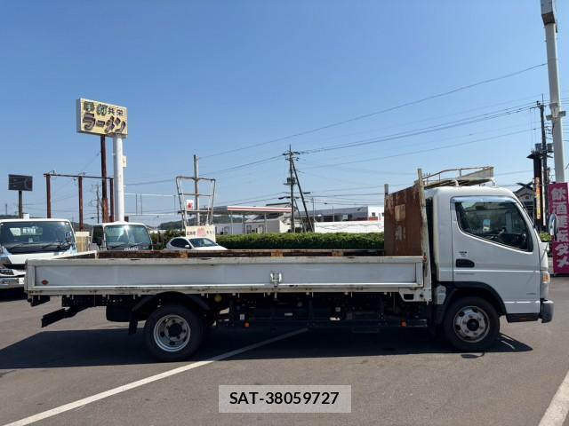 MITSUBISHI FUSO CANTER 2019-04 8650967-5