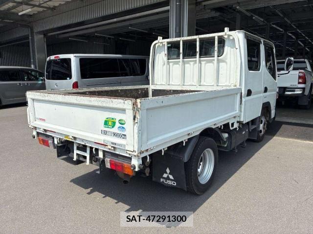 MITSUBISHI FUSO CANTER 2013-08 8652259-2