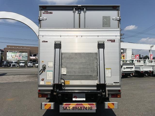 MITSUBISHI FUSO CANTER 2017-07 8652920-6