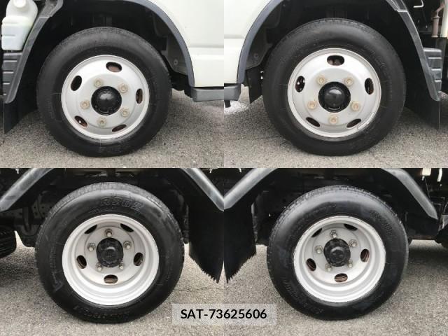 MITSUBISHI FUSO CANTER 2016-07 8652922-18