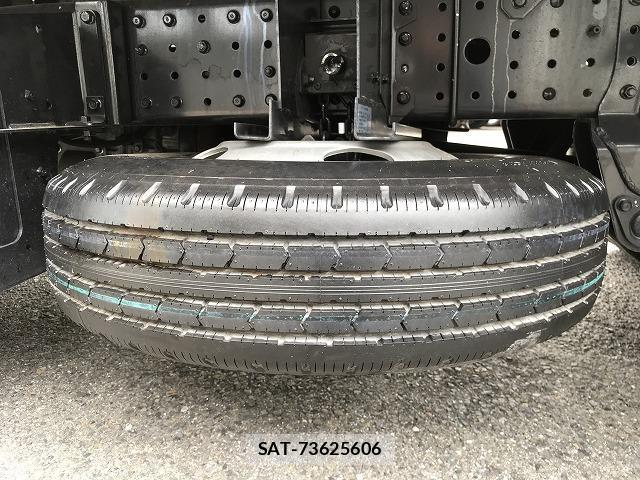 MITSUBISHI FUSO CANTER 2016-07 8652922-19