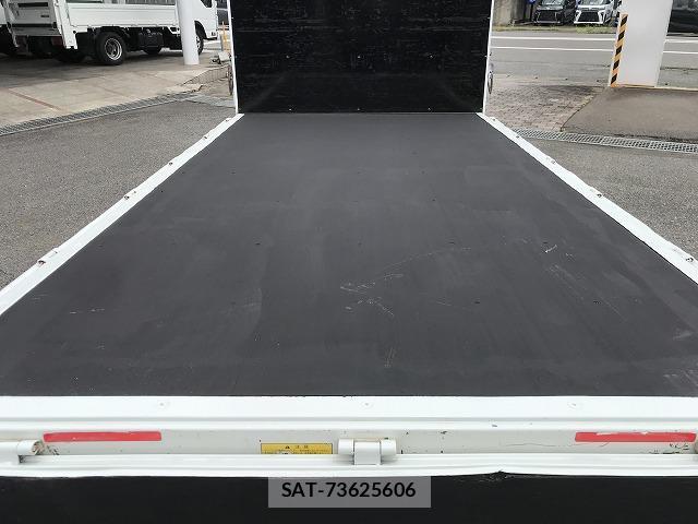 MITSUBISHI FUSO CANTER 2016-07 8652922-9