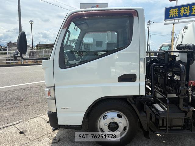 MITSUBISHI FUSO CANTER 2011-10 8653036-13