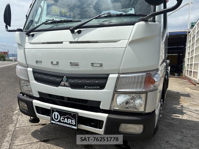 MITSUBISHI FUSO CANTER 2011-10 8653036-8