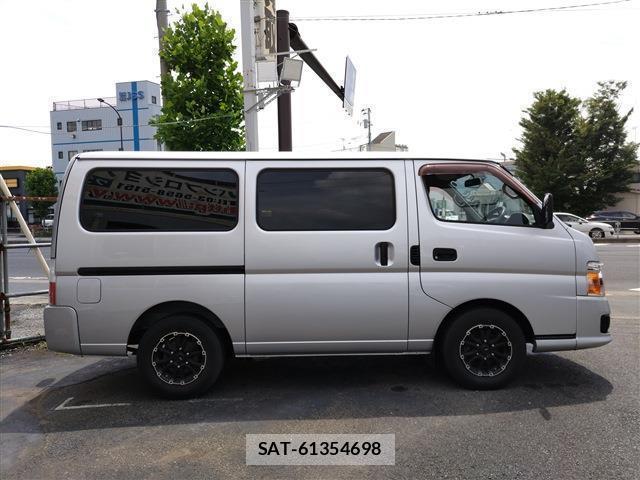 Nissan Caravan 2011-11 8646746-3