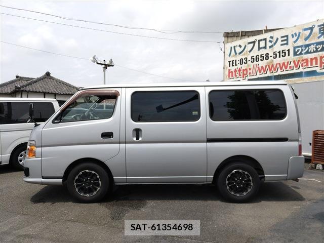 Nissan Caravan 2011-11 8646746-7