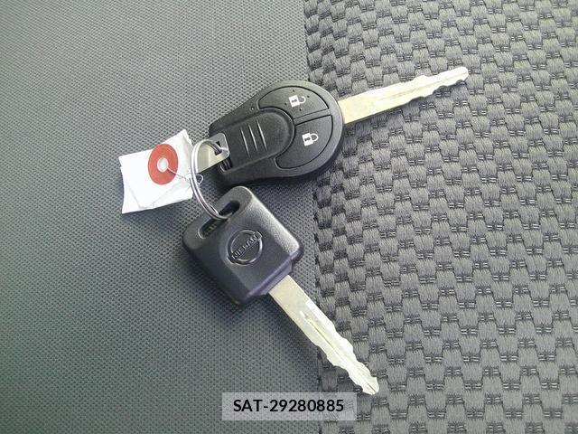 Nissan Caravan 2024-10 8651151-14
