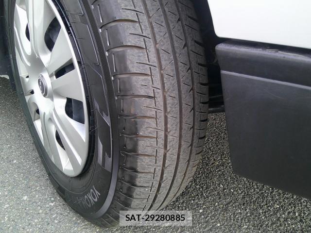 Nissan Caravan 2024-10 8651151-15