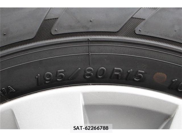 Nissan Caravan 2026-07 8651972-13