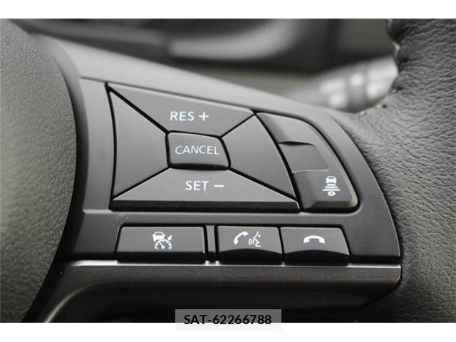 Nissan Caravan 2026-07 8651972-2
