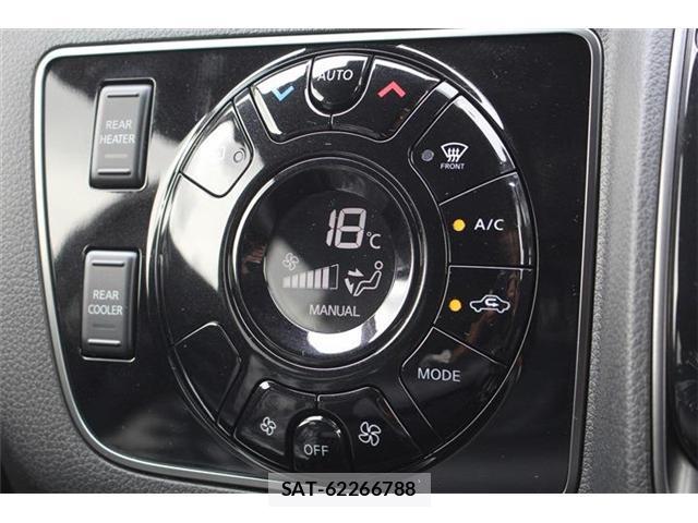 Nissan Caravan 2026-07 8651972-4