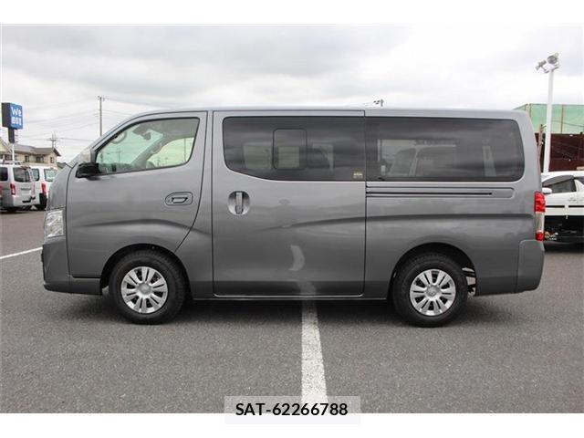 Nissan Caravan 2026-07 8651972-8