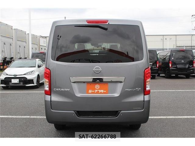 Nissan Caravan 2026-07 8651972-9