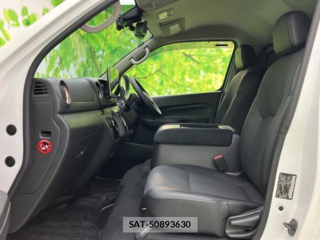 Nissan Caravan 2023-03 8653630-5
