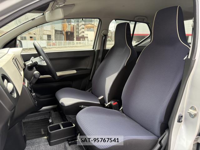 Mazda CAROL 2020-01 8649127-5