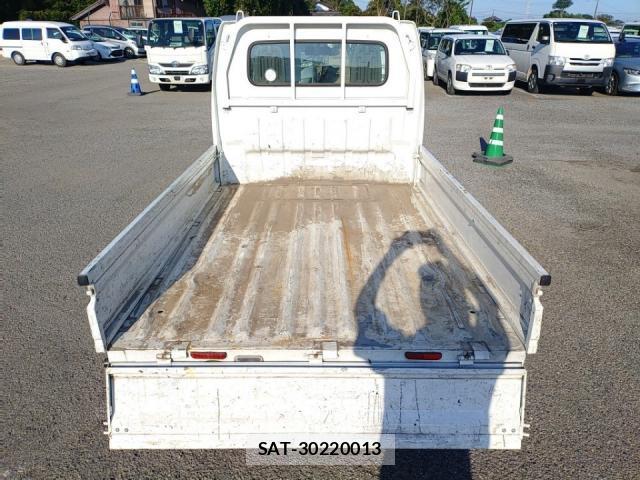 Suzuki CARRY TRUCK 2017-11 8647541-5