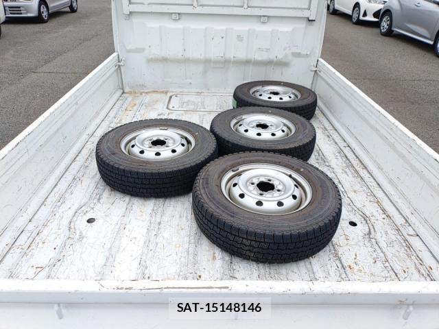 Suzuki CARRY TRUCK 2018-08 8647579-5