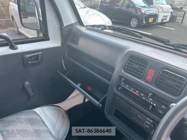 Suzuki CARRY TRUCK 2010-08 8649117-10