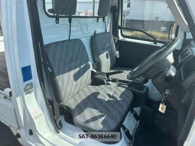 Suzuki CARRY TRUCK 2010-08 8649117-11